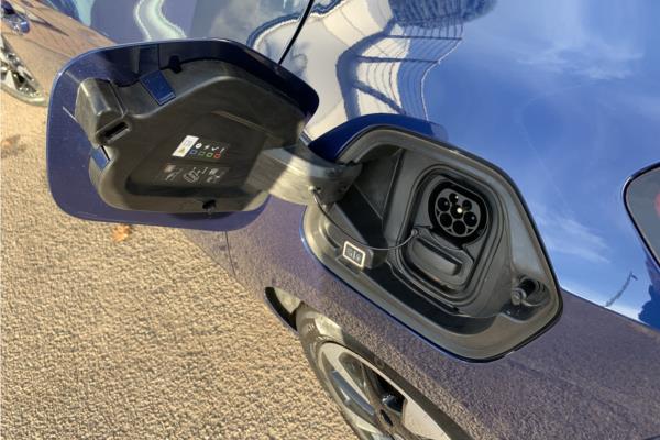 2020 Vauxhall Corsa-e 50kWh SE Nav Hatchback 5dr Electric Auto (7.4Kw Charger) (136 ps) - TRIM CLOTH FRESEZ MARVEL BLACK, photo 35
