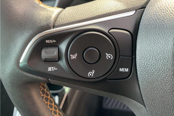 2019 Vauxhall Crossland X 1.2 Turbo Elite Nav SUV 5dr Petrol Auto Euro 6 (s/s) (130 ps) - Cloth, photo 18