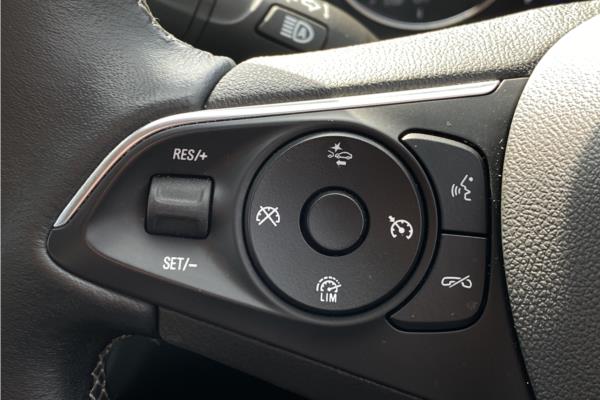 2019 Vauxhall Insignia 2.0 Turbo D BlueInjection Elite Nav Sports Tourer 5dr Diesel Auto Euro 6 (s/s) (170 ps) - Black Siena, photo 18