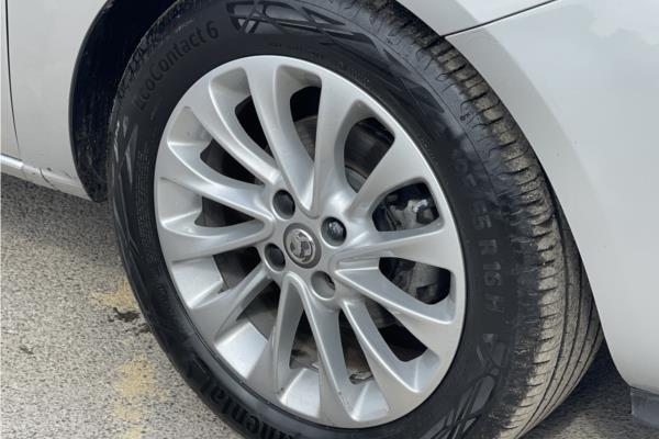 2019 Vauxhall Corsa 1.4i ecoTEC SE Nav Hatchback 5dr Petrol Auto Euro 6 (90 ps) - Cloth, photo 20
