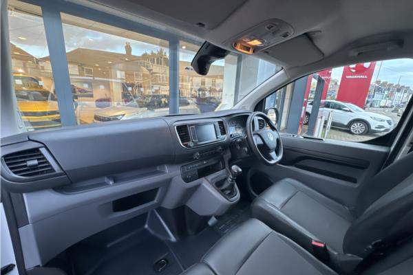 2020 Vauxhall Vivaro 1.5 Turbo D 2900 Sportive Panel Van 5dr Diesel Manual L2 H1 Euro 6 (s/s) (100 ps) - Cloth, photo 15