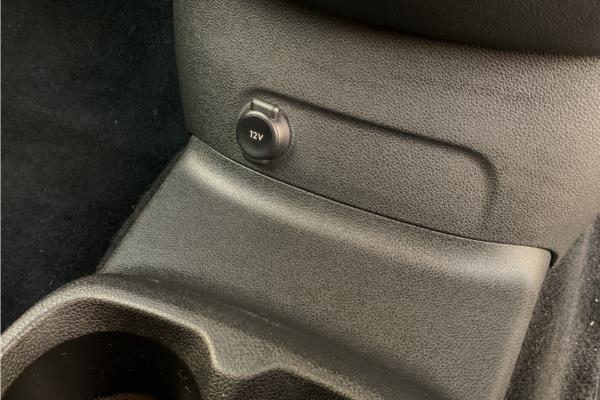 2020 Vauxhall Combo Life 1.2 Turbo Elite MPV 5dr Petrol Auto Euro 6 (s/s) (7 Seat) (130 ps) - Cloth, photo 31