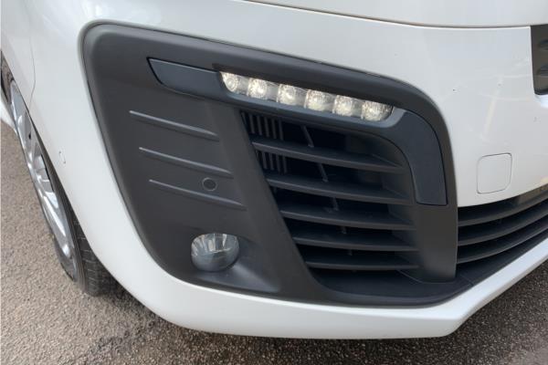 2020 Vauxhall Vivaro 2.0 Turbo D 3100 Sportive Panel Van 5dr Diesel Manual L2 H1 Euro 6 (s/s) (120 ps) - Cloth, photo 45