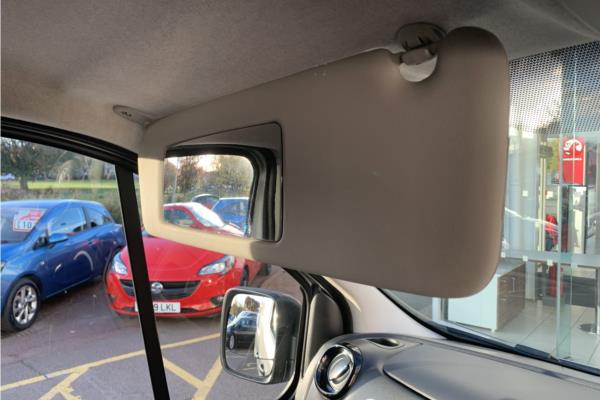 Non Franchise 2019 Vauxhall Vivaro 1.6 CDTi 2700 BiTurbo ecoTEC Sportive Panel Van 5dr Diesel Manual L1 H1 Euro 6 (s/s) (125 ps) - Connect Black, photo 31