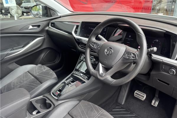 2023 Vauxhall Grandland 1.2 Turbo Ultimate SUV 5dr Petrol Auto Euro 6 (s/s) (130 ps) - Berson Black, photo 12