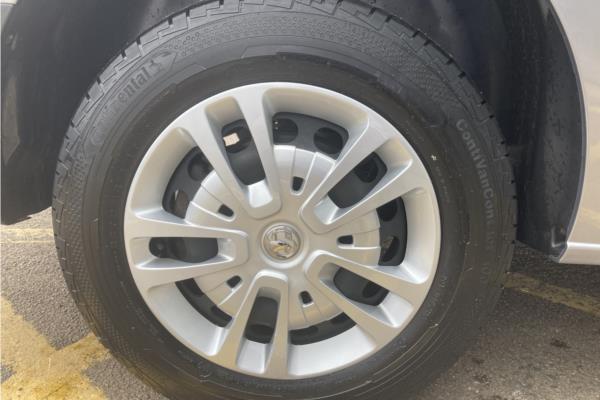 2020 VAUXHALL VIVARO - Cloth, photo 19