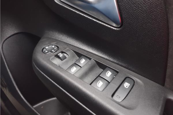 2022 Vauxhall Corsa 1.2 Turbo Ultimate Hatchback 5dr Petrol Auto Euro 6 (s/s) (130 ps) - Cloth/Alcantara, photo 22