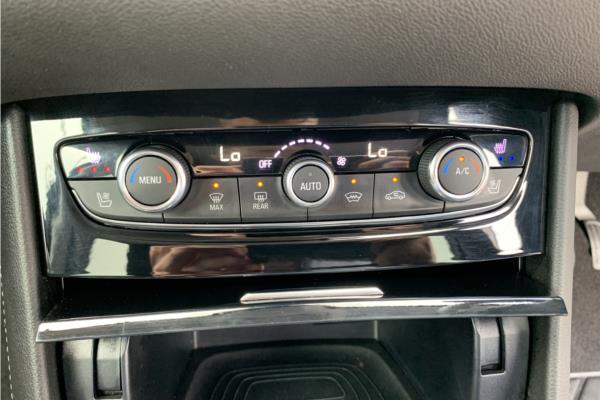 2020 Vauxhall Grandland X 1.6 13.2kWh Business Edition Nav Premium SUV 5dr Petrol Plug-in Hybrid Auto 4WD Euro 6 (s/s) Hybrid4 (300 ps) - Cloth/Leather, photo 15