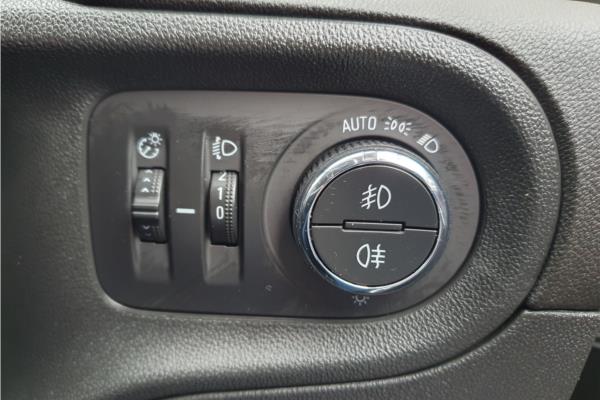 2019 Vauxhall Grandland X 1.2 Turbo GPF Tech Line Nav SUV 5dr Petrol Auto Euro 6 (s/s) (130 ps) - Cloth, photo 21