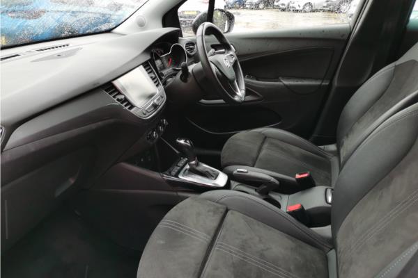 2023 Vauxhall Crossland 1.2 Turbo Ultimate SUV 5dr Petrol Auto Euro 6 (s/s) (130 ps) - Alcantara, photo 15