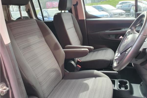 2020 Vauxhall Combo Life 1.5 Turbo D Elite MPV 5dr Diesel Auto Euro 6 (s/s) (7 Seat) (130 ps) - Cloth, photo 34