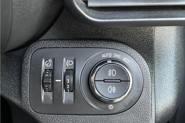 2019 Vauxhall Combo Life 1.5 Turbo D BlueInjection Energy MPV 5dr Diesel Auto Euro 6 (s/s) (130 ps) - Cloth, photo 21