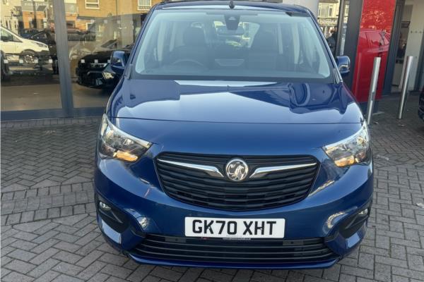 2020 Vauxhall Combo Life 1.5 Turbo D BlueInjection Energy MPV 5dr Diesel Manual Euro 6 (s/s) (130 ps) - Cloth, photo 3