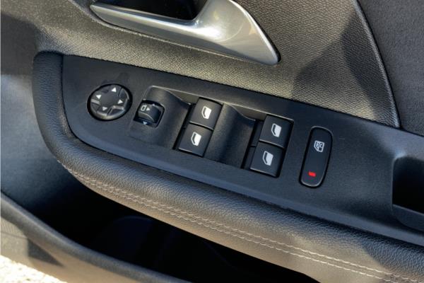 2022 Vauxhall Mokka 1.2 Turbo Ultimate Nav SUV 5dr Petrol Auto Euro 6 (s/s) (130 ps) - Leather, photo 22