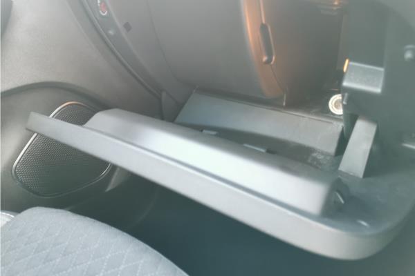 2020 Vauxhall Grandland X 1.2 Turbo SRi Nav SUV 5dr Petrol Auto Euro 6 (s/s) (130 ps) - Cloth, photo 26