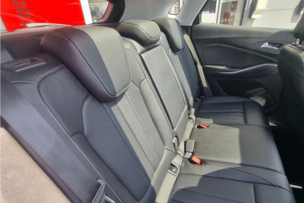 2020 Vauxhall Grandland X 1.2 Turbo Elite Nav SUV 5dr Petrol Manual 8Spd Euro 6 (s/s) (130 ps) - Berson Black, photo 13