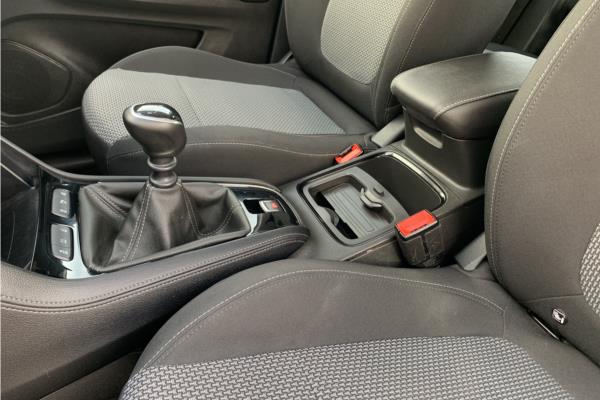 2019 Vauxhall Grandland X 1.2 Turbo GPF SE SUV 5dr Petrol Manual Euro 6 (s/s) (130 ps) - Cloth, photo 43