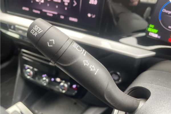 2021 Vauxhall Mokka-e 50kWh Launch Edition SUV 5dr Electric Auto (136 ps) - Black Sienna, photo 28