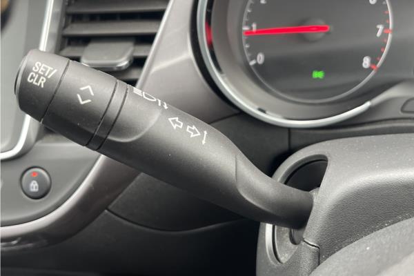 2019 Vauxhall Crossland X 1.2 Turbo GPF Elite Nav SUV 5dr Petrol Auto Euro 6 (s/s) (110 ps) - Cloth, photo 27