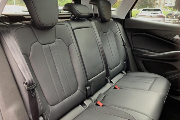 2020 Vauxhall Grandland X 1.2 Turbo Elite Nav SUV 5dr Petrol Auto 8Spd Euro 6 (s/s) (130 ps) - Leather, photo 13