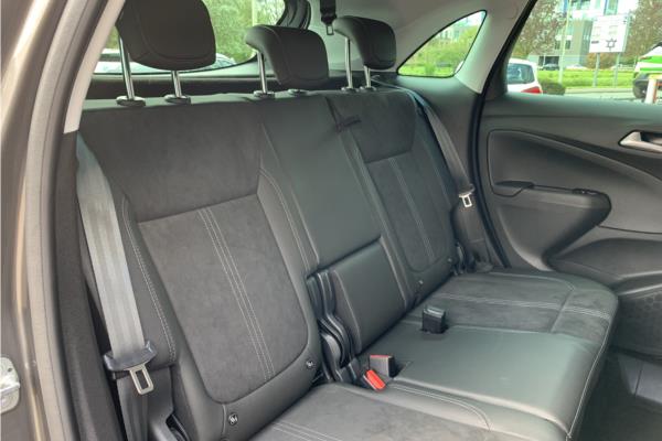 2024 Vauxhall Crossland 1.2 Turbo Ultimate SUV 5dr Petrol Auto Euro 6 (s/s) (130 ps) - Cloth/Alcantara, photo 13