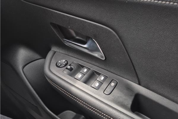 2024 Vauxhall Mokka Electric 50kWh Ultimate SUV 5dr Electric Auto (136 ps) - Black Alcantara, photo 21