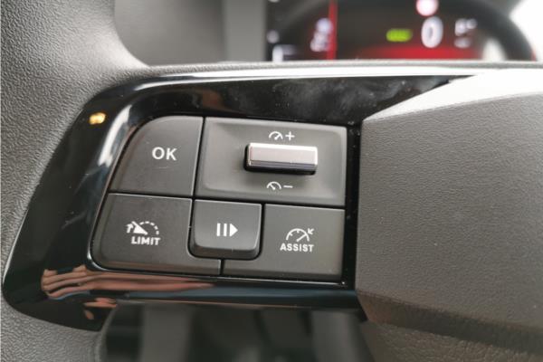 2024 Vauxhall Vivaro Electric 3100 75kWh Pro Panel Van 6dr Electric Auto SWB H1 (7.4kW Charger) (136 ps) - Curtiba Grey, photo 18