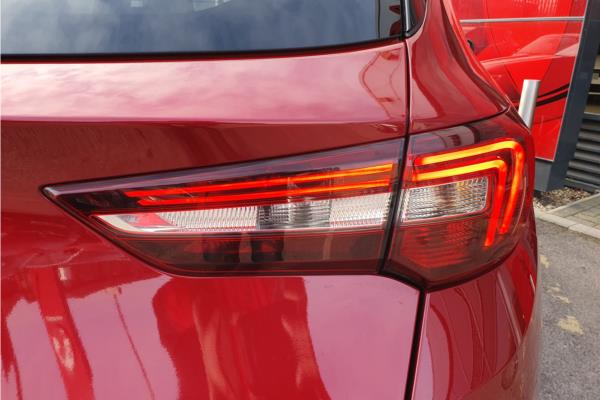 2020 Vauxhall Grandland X 1.6 13.2kWh Business Edition Nav Premium SUV 5dr Petrol Plug-in Hybrid Auto 4WD Euro 6 (s/s) Hybrid4 (300 ps) - Leather, photo 37