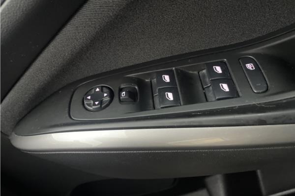 2018 Vauxhall Grandland X 1.2 Turbo SE SUV 5dr Petrol Auto 8Spd Euro 6 (s/s) (130 ps) - Cloth, photo 22