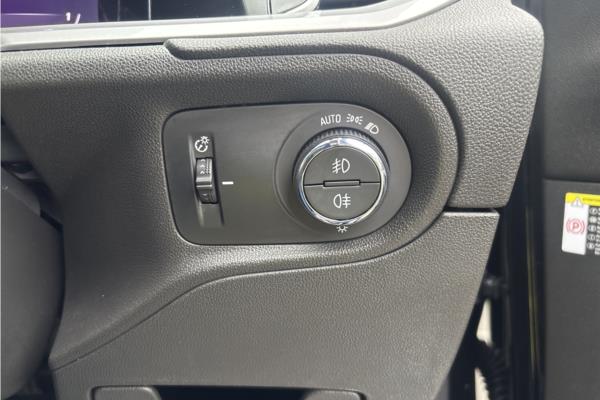 2022 Vauxhall Grandland 1.2 Turbo Ultimate SUV 5dr Petrol Auto Euro 6 (s/s) (130 ps) - Harlekin Black, photo 21