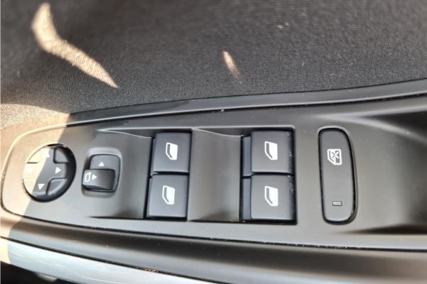 2019 VAUXHALL GRANDLAND - Berson Black, photo 24
