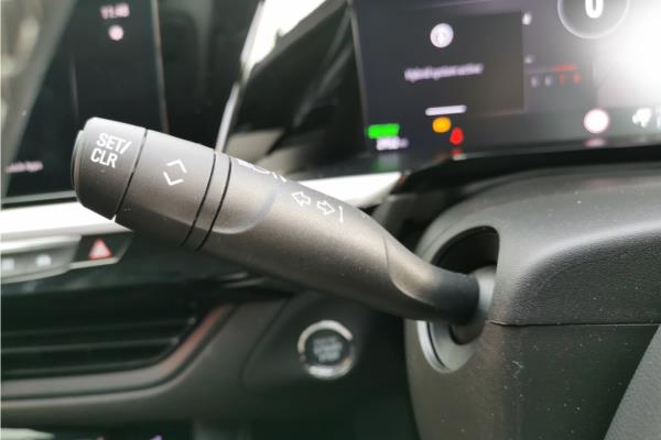 2023 Vauxhall Grandland 1.6 14.2kWh GSe SUV 5dr Petrol Plug-in Hybrid Auto AWD Euro 6 (s/s) (300 ps) - Black Alcantara, photo 27