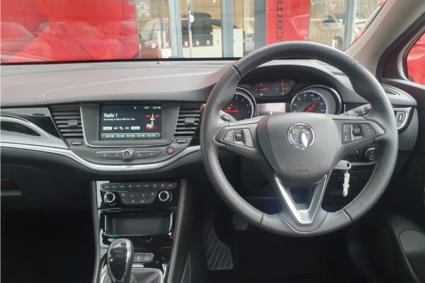 2021 Vauxhall Astra 1.2 Turbo Griffin Edition Hatchback 5dr Petrol Manual Euro 6 (s/s) (145 ps) - Cloth Sienna/Jet Blk, photo 11