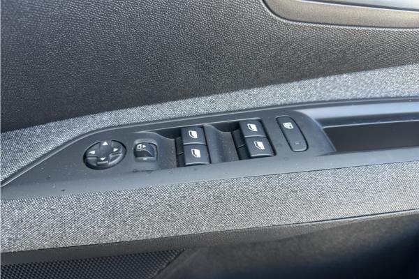 Non Franchise 2021 Peugeot 5008 1.2 PureTech Active Premium SUV 5dr Petrol Manual Euro 6 (s/s) (130 ps) - Fabic - Cloth, photo 23