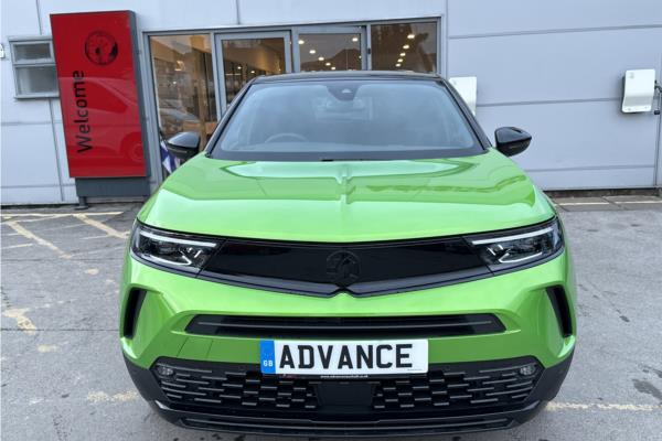 2022 Vauxhall Mokka-e 50kWh Ultimate SUV 5dr Electric Auto (136 ps) - Black Sienna, photo 2