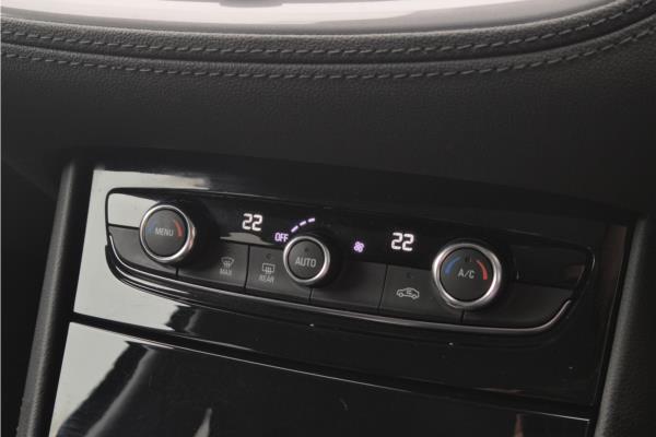 2021 Vauxhall Grandland X 1.2 Turbo Griffin Edition SUV 5dr Petrol Manual Euro 6 (s/s) (130 ps) - Harlekin Black, photo 16