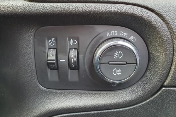 2019 Vauxhall Grandland X 1.2 Turbo GPF Sport Nav SUV 5dr Petrol Auto Euro 6 (s/s) (130 ps) - Cloth, photo 21