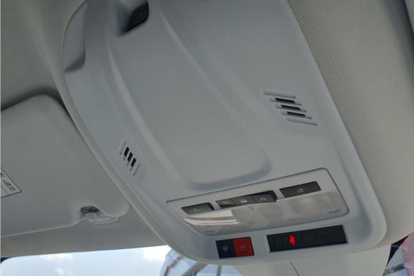 2019 Vauxhall Grandland X 1.2 Turbo SRi Nav SUV 5dr Petrol Auto Euro 6 (s/s) (130 ps) - Cloth, photo 25