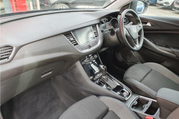 2019 Vauxhall Grandland X 1.2 Turbo GPF Sport Nav SUV 5dr Petrol Auto Euro 6 (s/s) (130 ps) - Cloth, photo 15