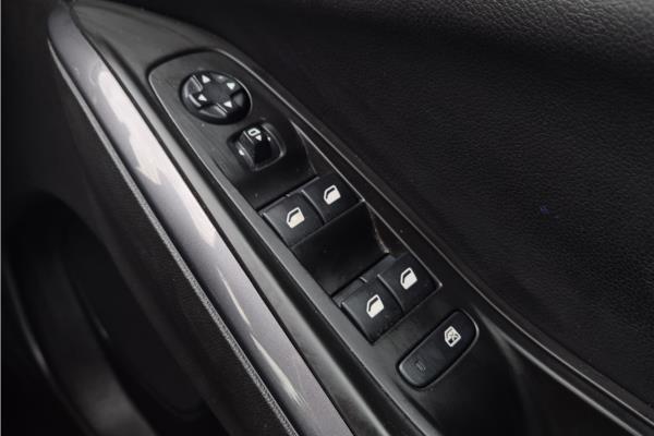 2021 Vauxhall Grandland X 1.6 Turbo Ultimate SUV 5dr Petrol Auto Euro 6 (s/s) (180 ps) - Leather, photo 22