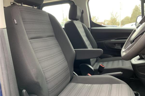 2020 Vauxhall Combo Life 1.2 Turbo GPF Energy MPV 5dr Petrol Manual Euro 6 (s/s) (7 Seat) (110 ps) - Cloth, photo 33