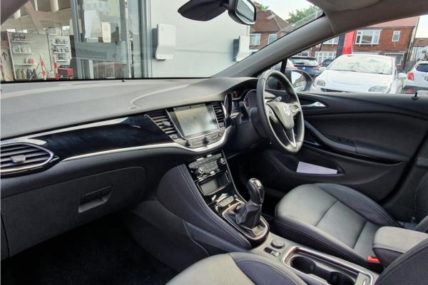 2019 VAUXHALL ASTRA - Black Siena Lth, photo 15