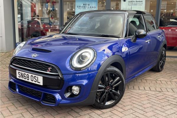 Non Franchise 2018 MINI Hatch 2.0 Cooper S GPF Hatchback 5dr Petrol Manual Euro 6 (s/s) (192 ps) - Fabic - Cloth, photo 4