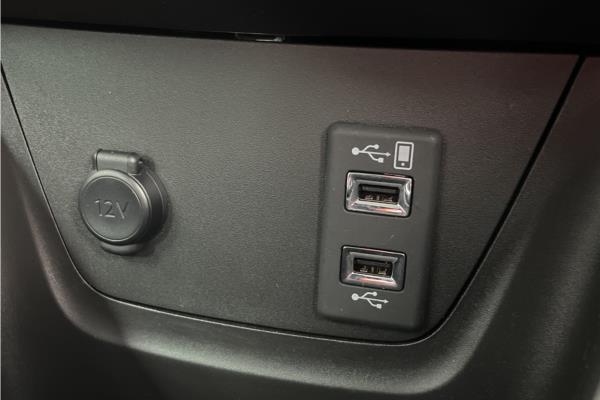 2022 Vauxhall Crossland 1.2 Turbo Ultimate SUV 5dr Petrol Auto Euro 6 (s/s) (130 ps) - Cloth, photo 29