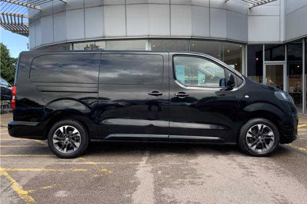 2021 Vauxhall Vivaro Life 2.0 Turbo D Elite L MPV 5dr Diesel Manual Euro 6 (s/s) (8 Seat) (150 ps) - Leather, photo 9