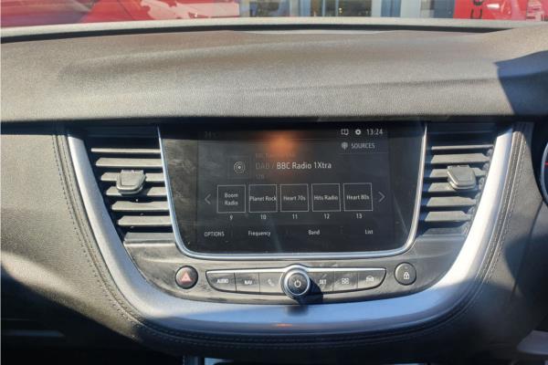 2019 Vauxhall Grandland X 1.2 Turbo Sport Nav SUV 5dr Petrol Manual Euro 6 (s/s) (130 ps) - Berson Black, photo 17