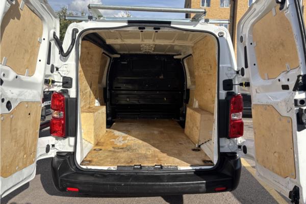 2021 Vauxhall Vivaro Electric 3100 75kWh Dynamic Panel Van 5dr Electric Auto L2 H1 (136 ps) - Cloth, photo 14