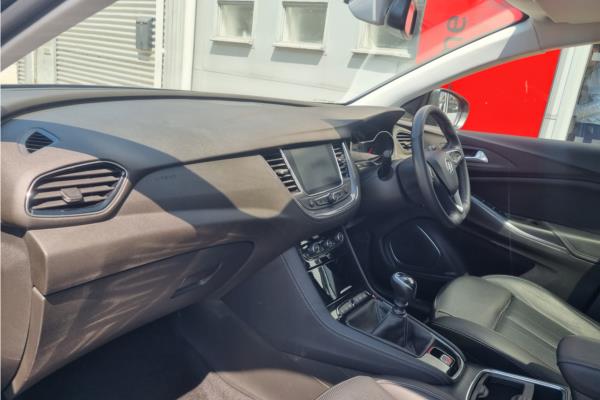 2020 Vauxhall Grandland X 1.2 Turbo Elite Nav SUV 5dr Petrol Manual 8Spd Euro 6 (s/s) (130 ps) - Berson Black, photo 15