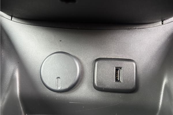 2018 Vauxhall Corsa 1.4i ecoTEC Energy Hatchback 5dr Petrol Manual Euro 6 (90 ps) - Spot Shimmer Bl, photo 38