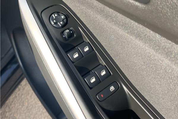 2020 Vauxhall Grandland X 1.2 Turbo SE SUV 5dr Petrol Auto 8Spd Euro 6 (s/s) (130 ps) - Cloth, photo 22